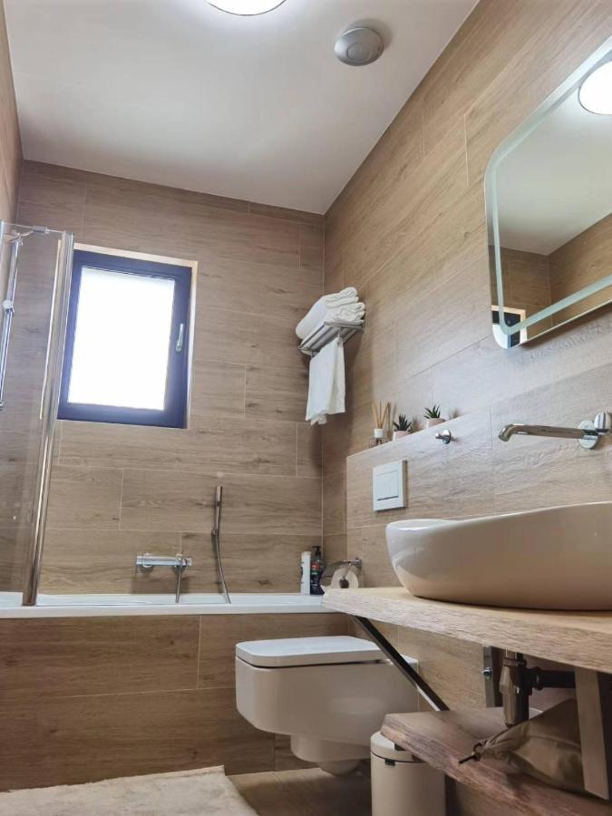 Yipin Villa Prag Exteriör bild
